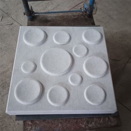 É possível usar um biombo de poliéster em um centro de dados?